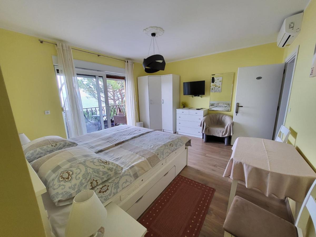 House Vali Bed & Breakfast Lovran Exterior foto