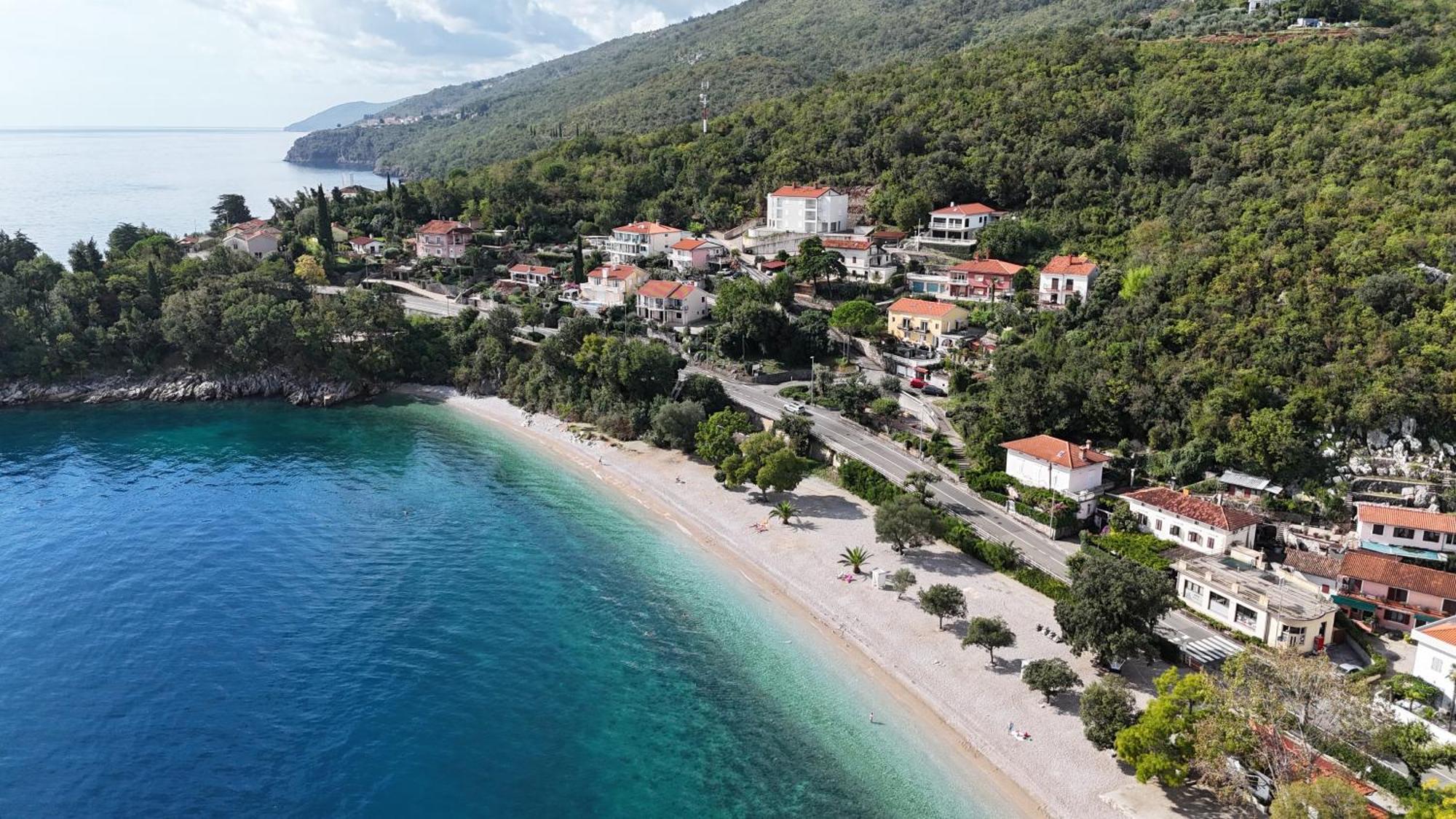 House Vali Bed & Breakfast Lovran Exterior foto